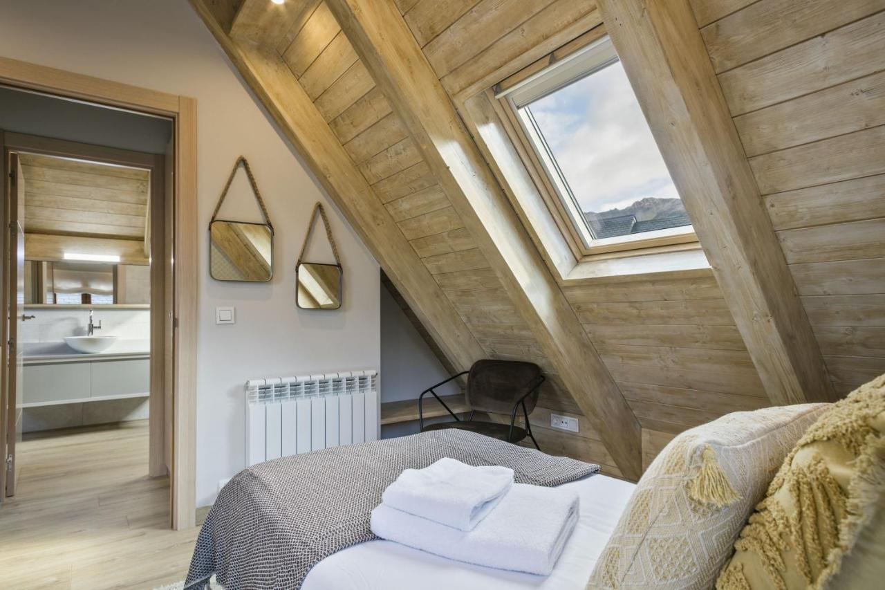 Luderna - Duplex Serradet Gessa Buitenkant foto
